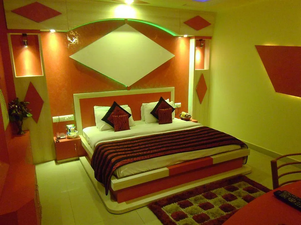 Hotel Breeze Inn New Delhi