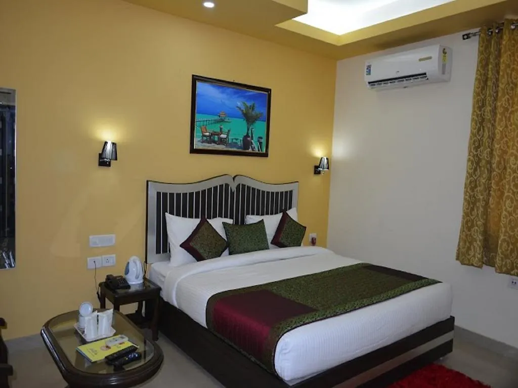 Hotel Breeze Inn New Delhi