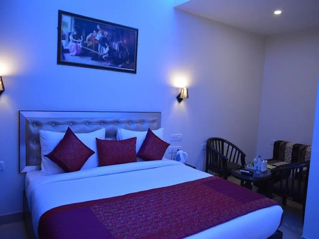 Hotel Breeze Inn New Delhi India