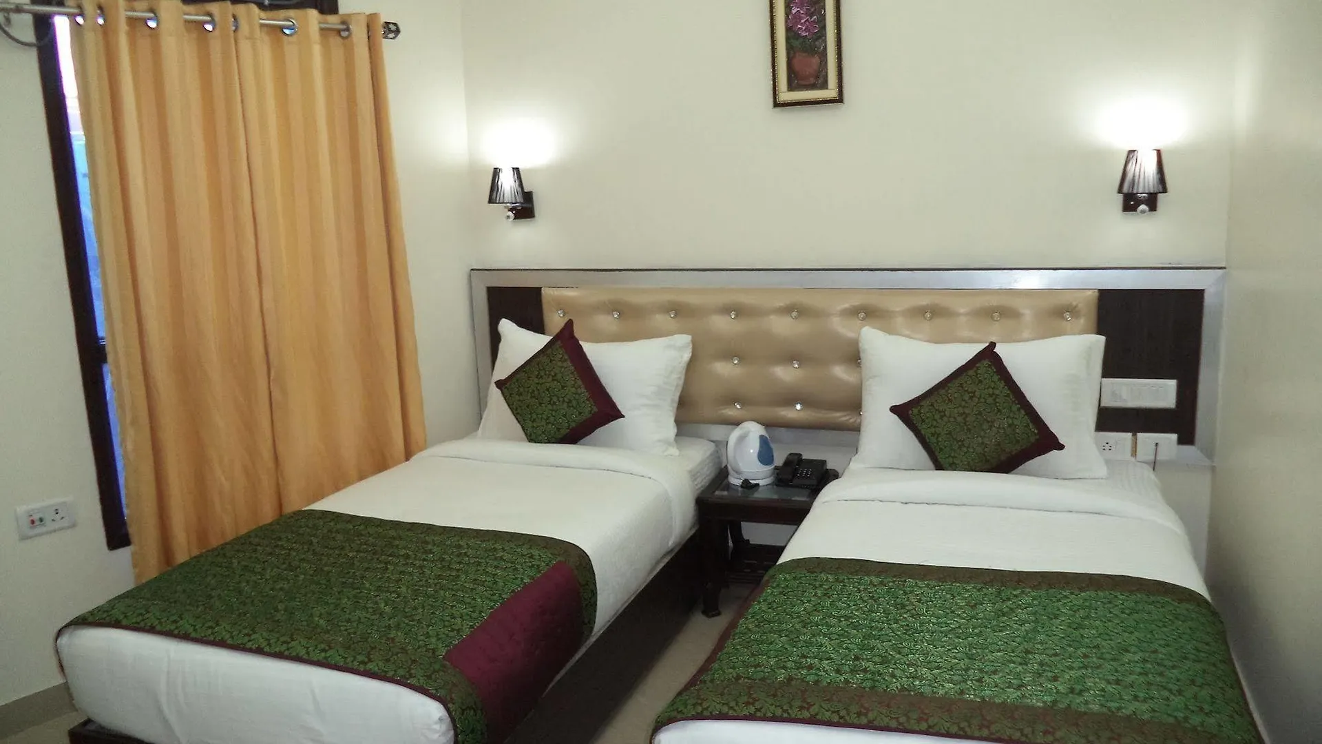 Hotel Breeze Inn New Delhi 3*,